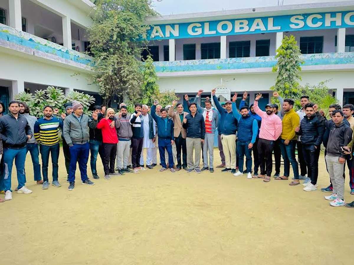 प्राधिकरण अफसरों की तानाशाही रवैये के खिलाफ किसानों का 7 फरवरी को प्रदर्शन